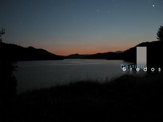 Cielo nocturno y horizonte en la Sierra de Gredos
