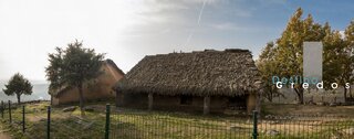 Casa de adobe en entorno rural en la Sierra de Gredos
